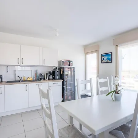 à Portée De Mer. Appt 70m2, 2ch+parking Apartamento Wimereux